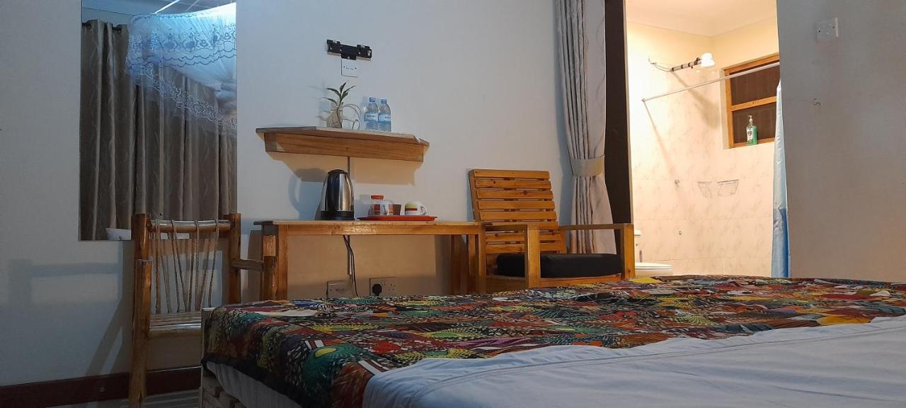 Aivilo Home Entebbe Eksteriør bilde