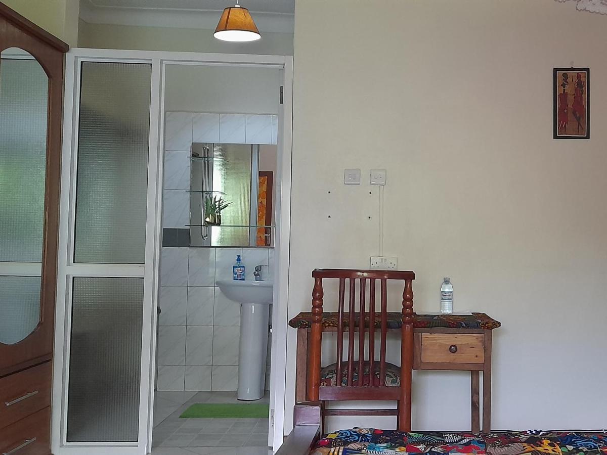 Aivilo Home Entebbe Eksteriør bilde