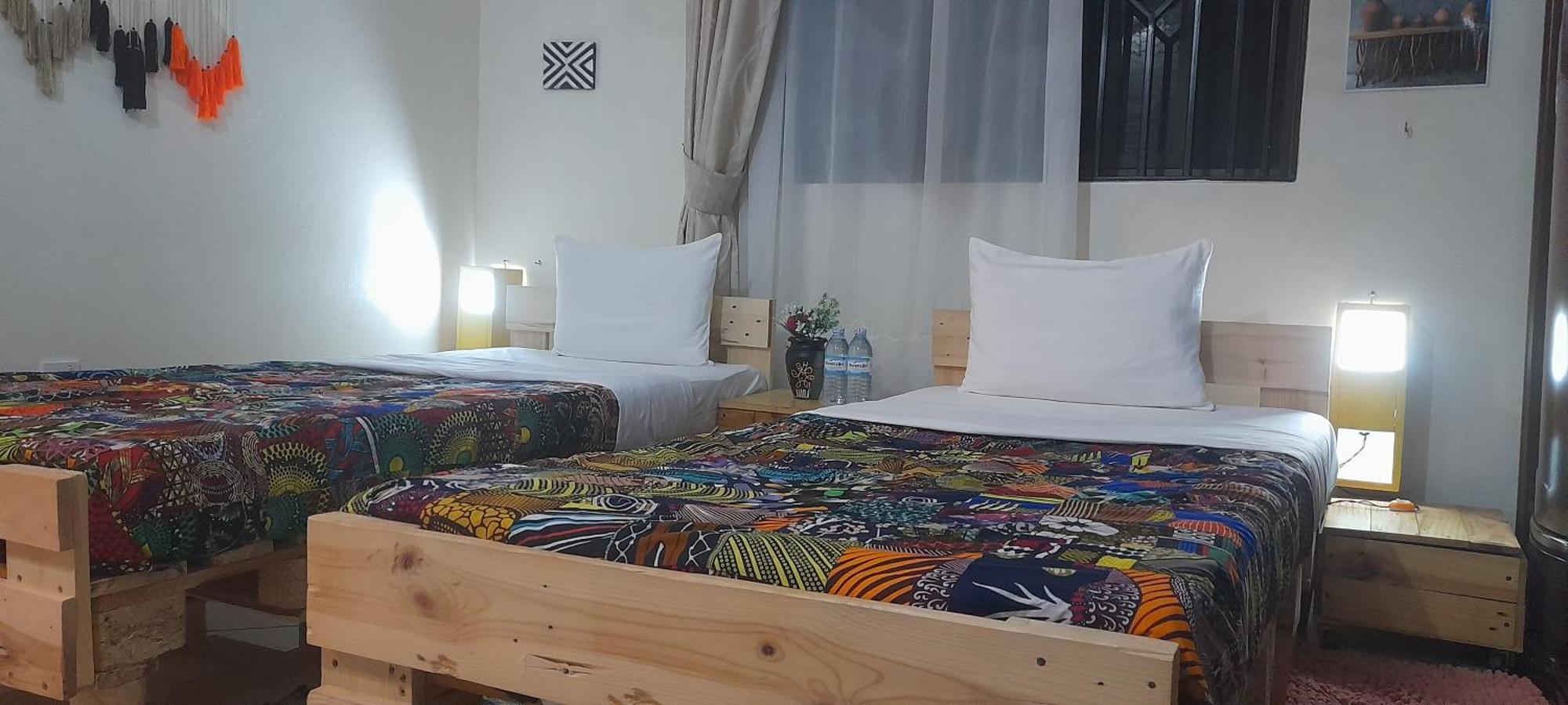 Aivilo Home Entebbe Eksteriør bilde